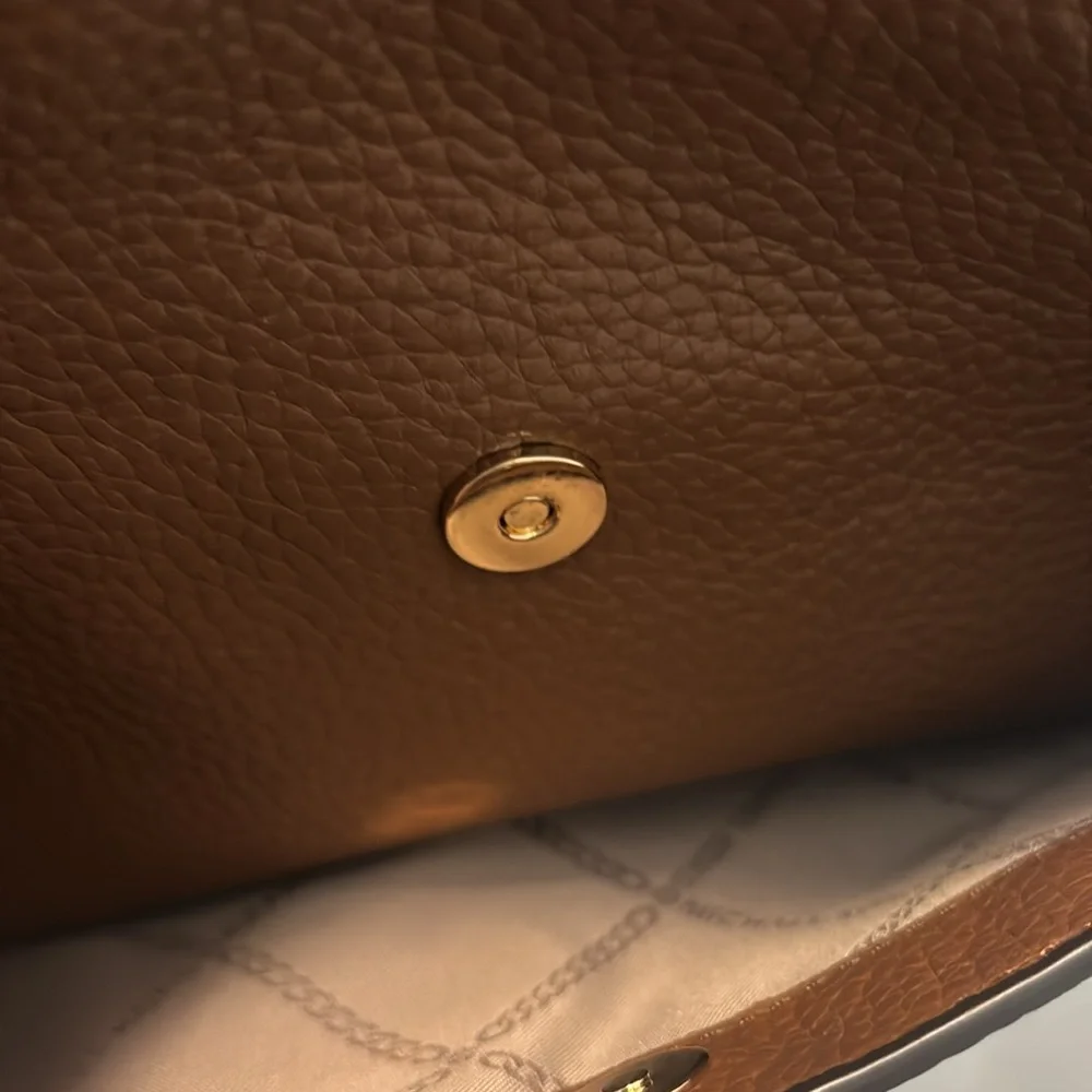 MICHAEL Michael Kors pebbled Leather Large Hobo Shoulder Bag brown gold accents - Picture 11 of 14